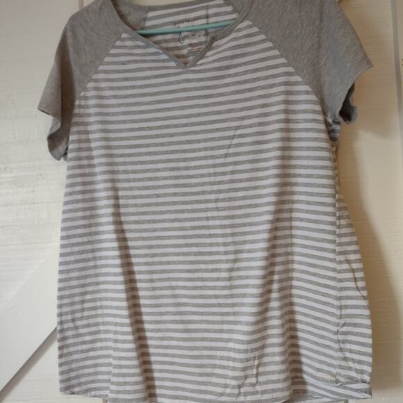 Just my size vneck shirt 1X 16W - Picture 1 of 5